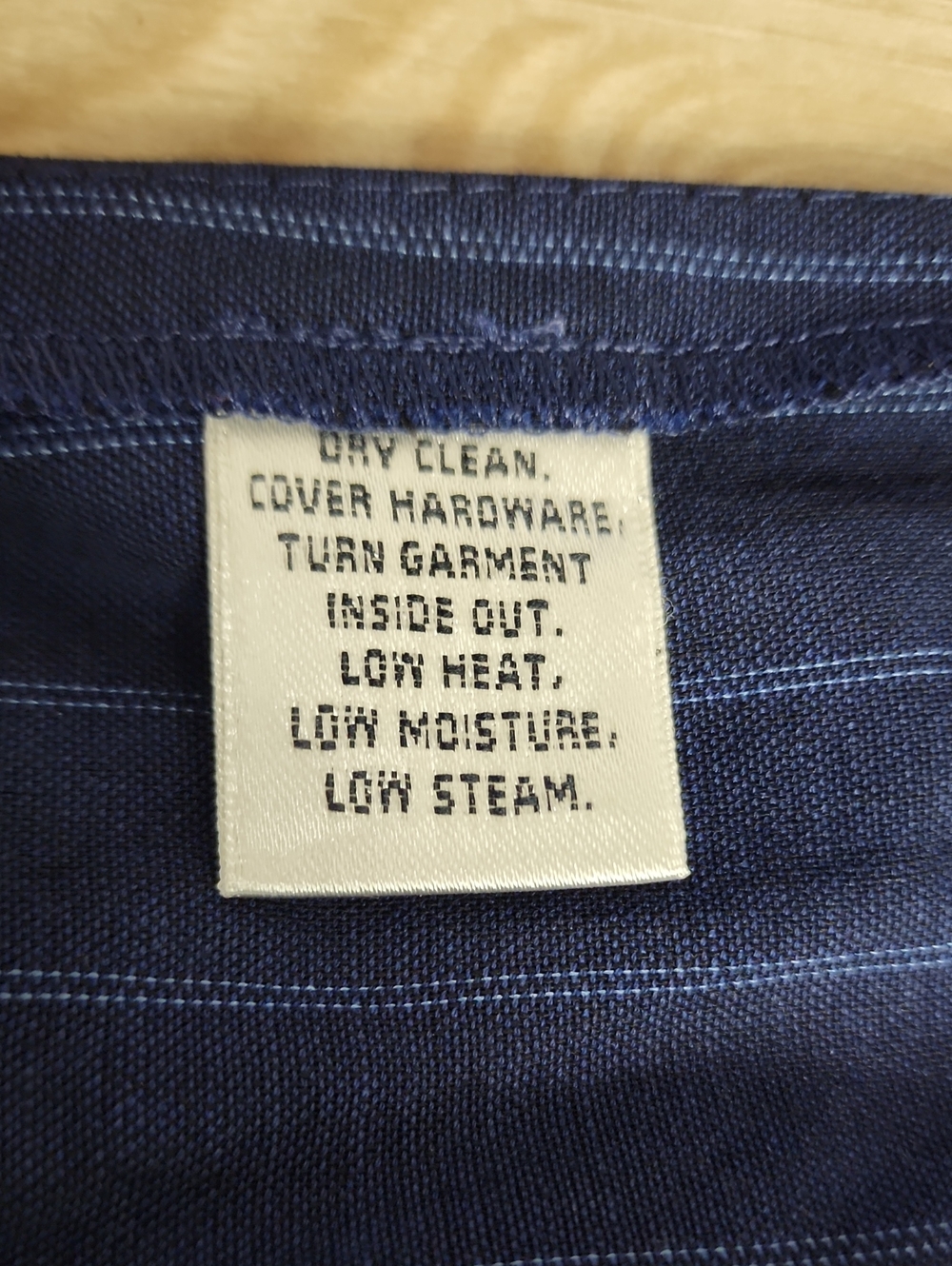 St. John Wool Silk Pinstripe Tailored Trousers Navy Size 14 Made in USA - Picture 10 of 10